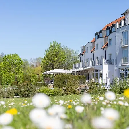 Hotell Landhotel 4*