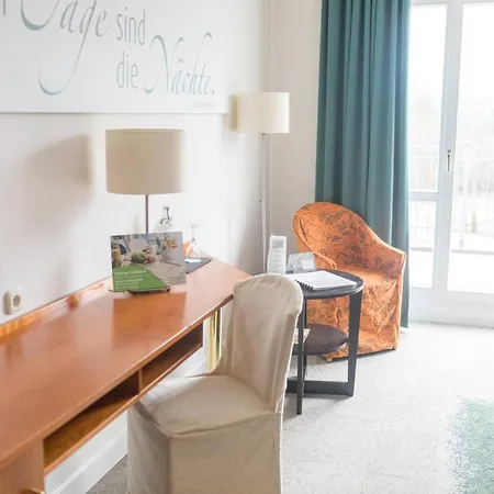 Hotell Landhotel 4*