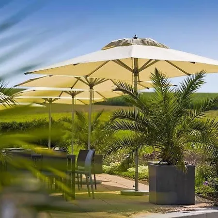 Landhotel فندق